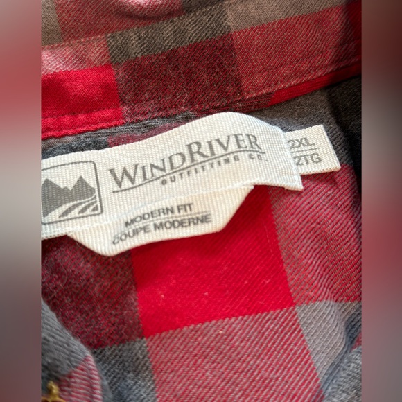 Two Wind River Men’s Plaid Shirts - Picture 2 of 3
